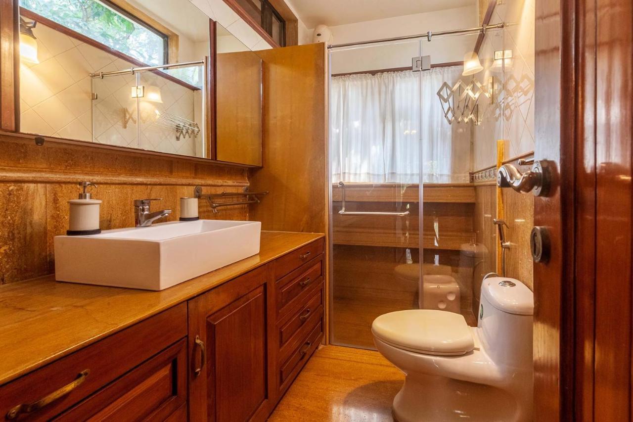 Stayvista'S Casa Palmera - Pet-Friendly Villa With Pool, Garden With Gazebo, And Indoor & Outdoor Games Alībāg Zewnętrze zdjęcie