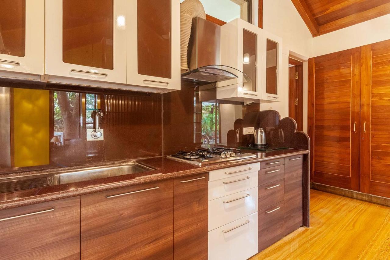 Stayvista'S Casa Palmera - Pet-Friendly Villa With Pool, Garden With Gazebo, And Indoor & Outdoor Games Alībāg Zewnętrze zdjęcie